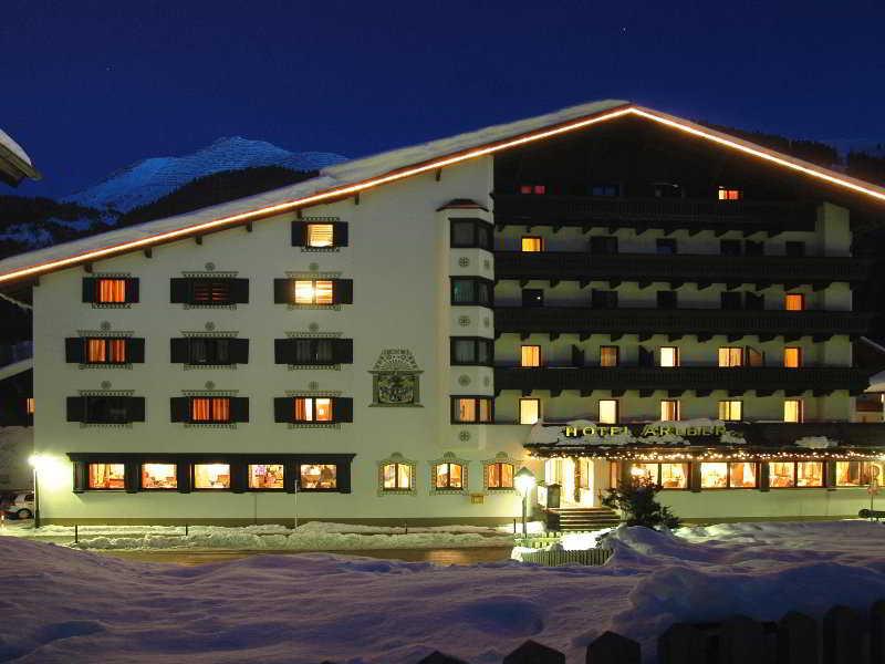 Heart Hotel Arlberg Sankt Anton am Arlberg Bagian luar foto