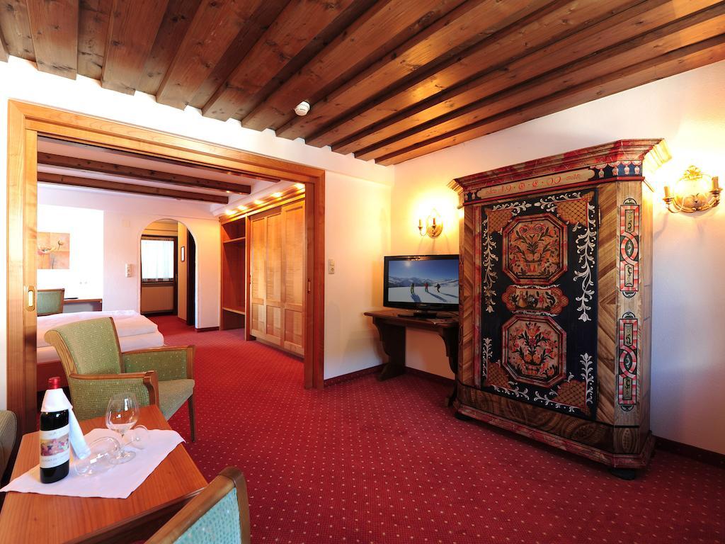Heart Hotel Arlberg Sankt Anton am Arlberg Bagian luar foto